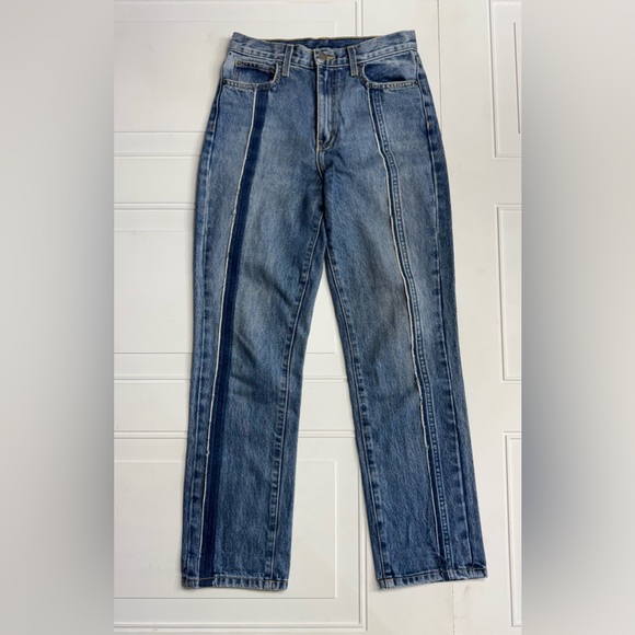 Carmar Denim - CARMAR High Rise Straight Leg Jeans Size 26 Blue Denim Mid Hem Detail